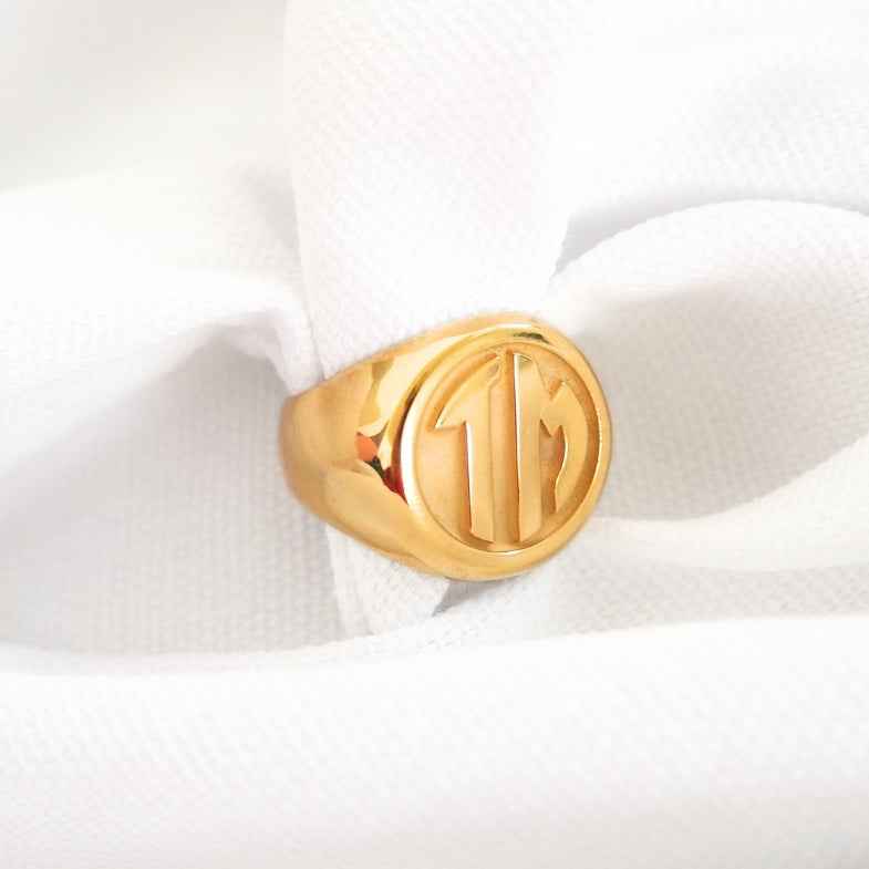 Chevalière ronde 2 à 3 initiales • Lorde