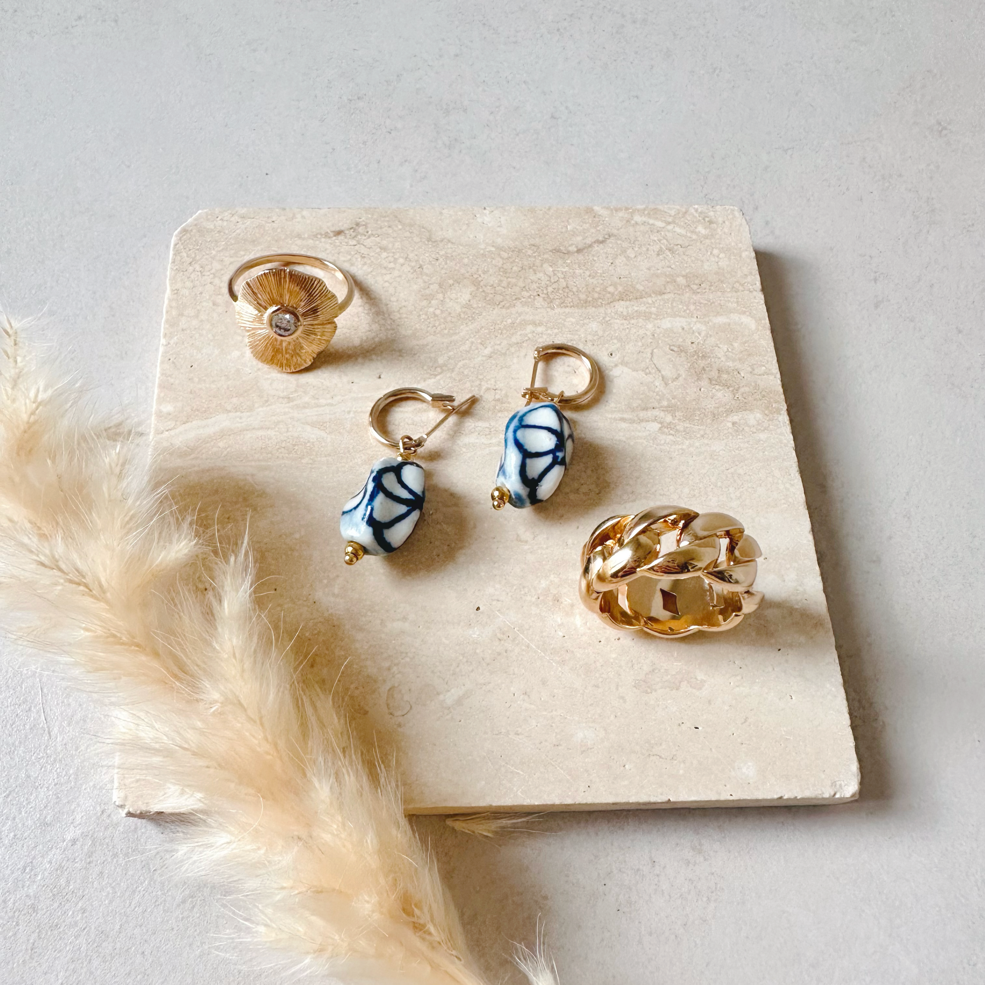 Boucles d'oreilles pampille porcelaine • Riviera