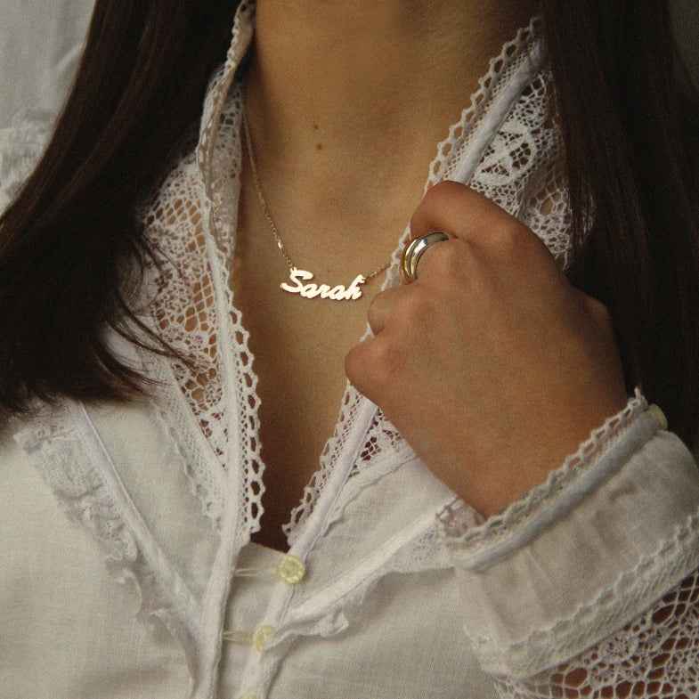 Collier prénom en or 18 carats • Sol