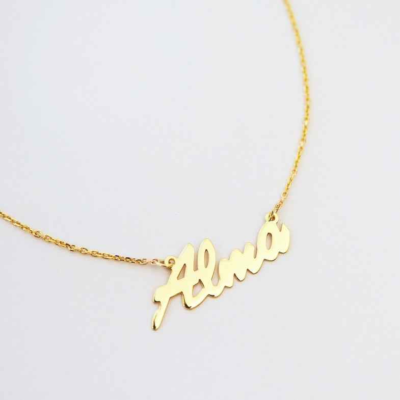 Collier prénom en or 18 carats • Sol