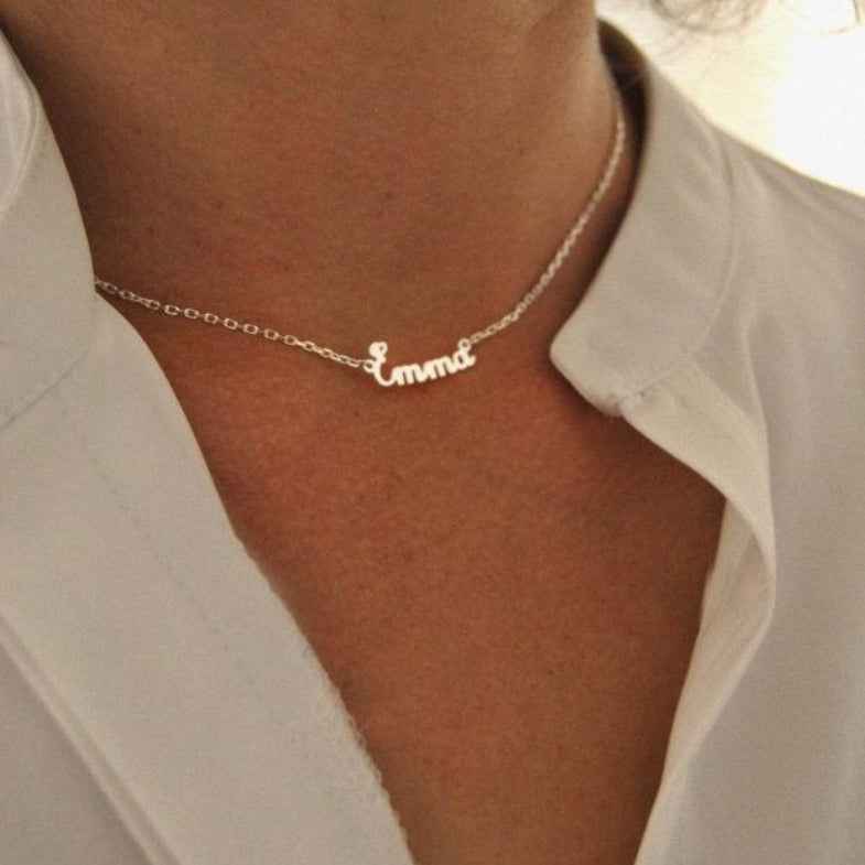 Collier avec prénom en or 18 carats • Flow