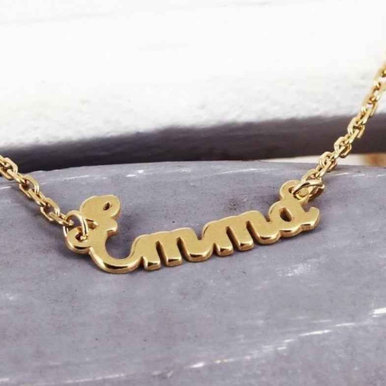 Collier avec prénom en or 18 carats • Flow