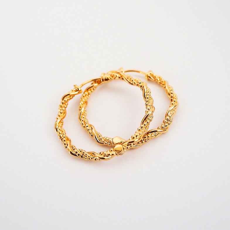 Créoles torsadées plaqué or 18k • Harlow