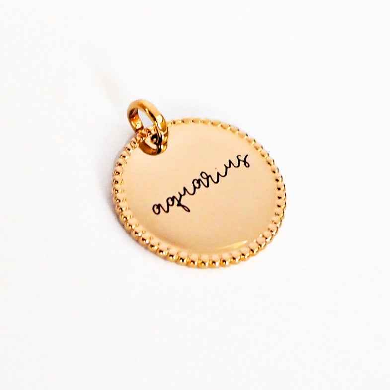 Pendentif laurier en plaqué or 18k • Esmée