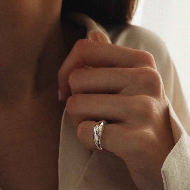 Bague petit doigt plaqué or • Kiyo