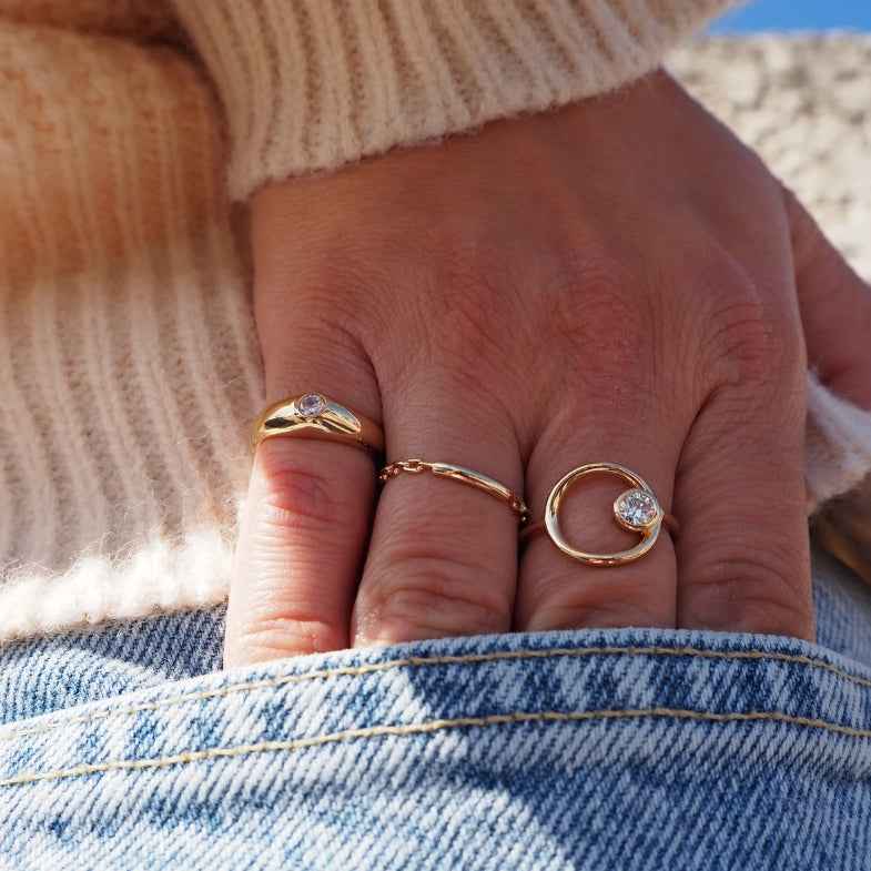 Bague petit doigt plaqué or • Kiyo