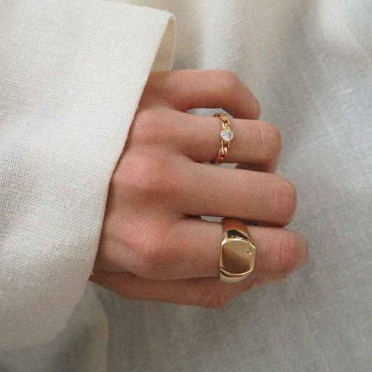 Anneau doré à l'or 18 carats • Romea