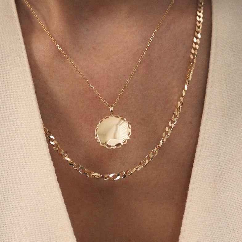 Pendentif personnalisé en plaqué or 18k • Cléo