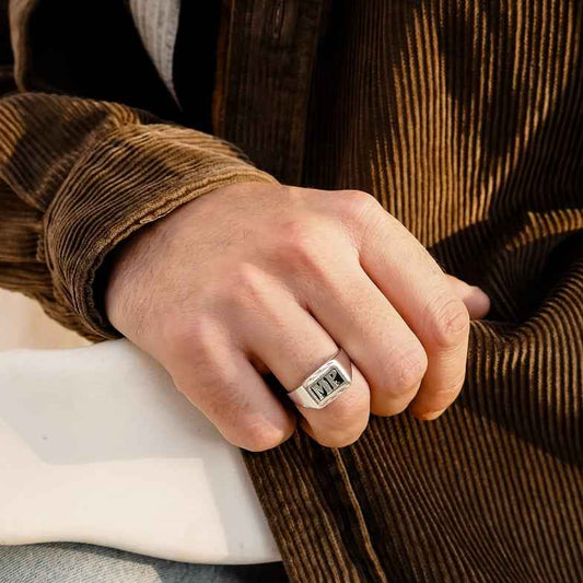 Chevalière homme 2 initiales • Sega