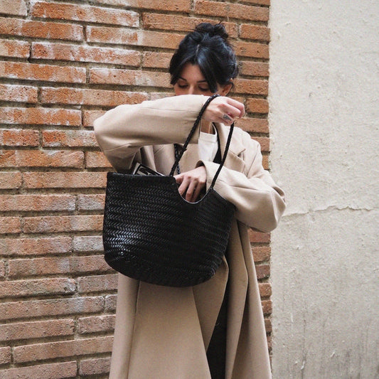 Cabas en cuir tressé noir cuir vache grand format