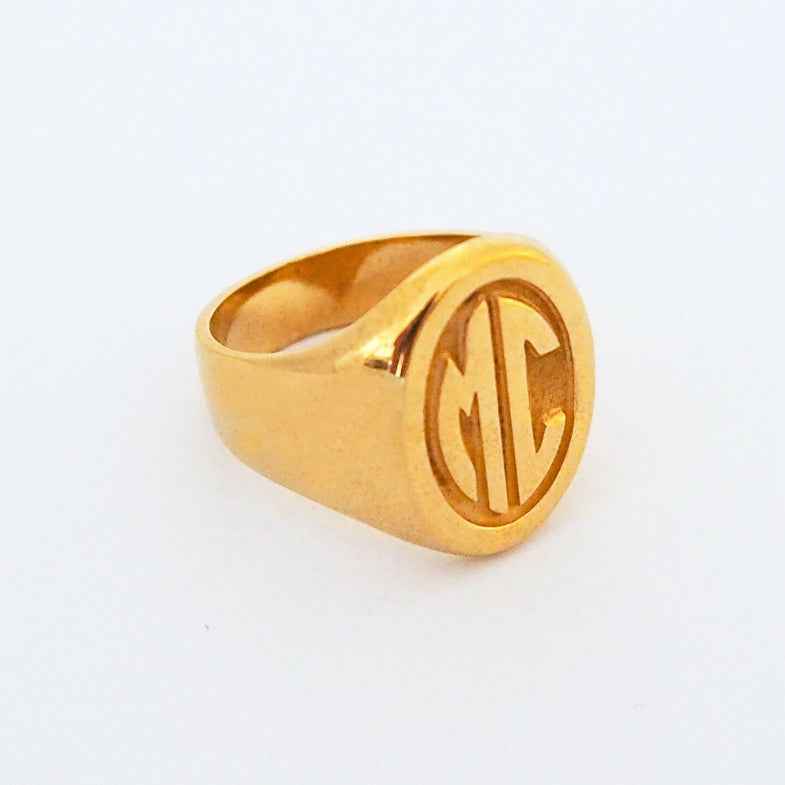 Chevalière homme initiales or 18 carats • Archie