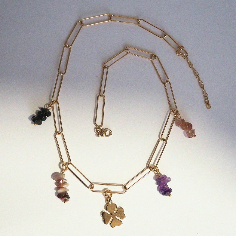 collier charms pierre naturelle or amethyste