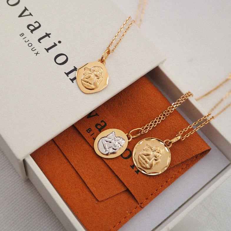 Médaille ange en or 18 carats • Marta