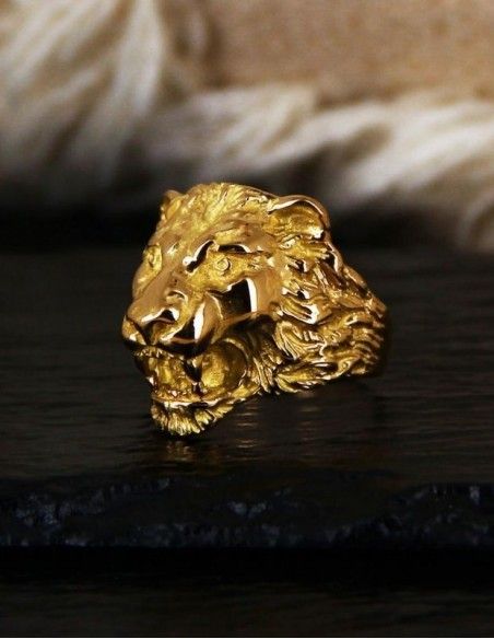 Chevalière lion or 18 carats • Ovation Bijoux