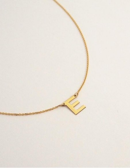 Collier initiale emily in paris or • Ovation Bijoux