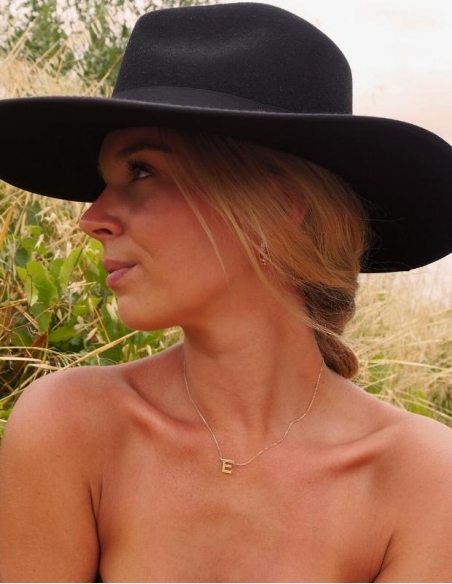 Collier initiale femme or 9k • Ovation Bijoux