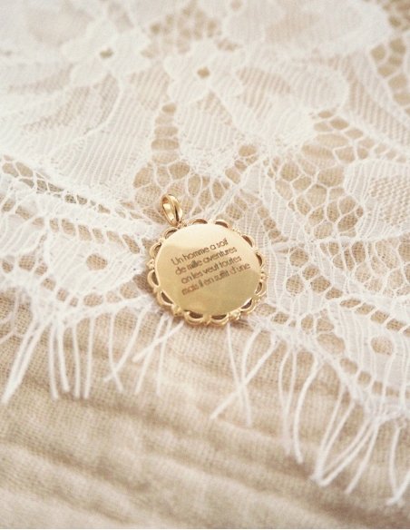 Pendentif gravure personnalisée femme • Ovation Bijoux