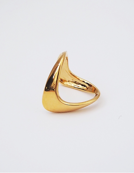 Bague chevron dorée à l'or 18 carats • Ovation Bijoux