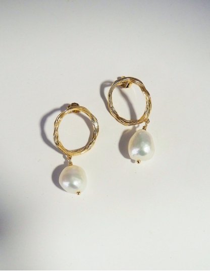 Boucles d'oreilles femme avec perles