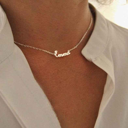 Collier avec prénom en or 18 carats • Flow
