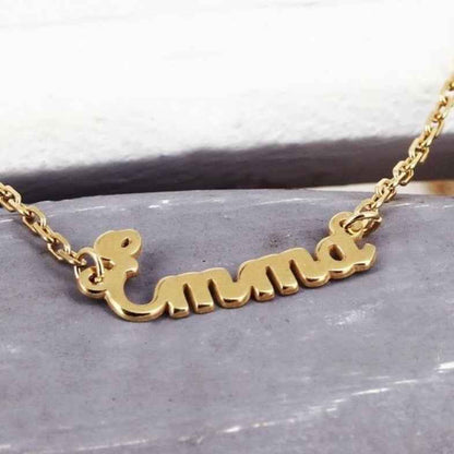 Collier avec prénom en or 18 carats • Flow