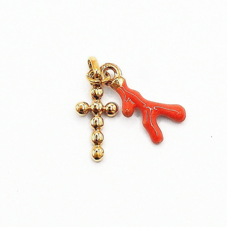 Pendentif croix en or 18 carats • Lotta