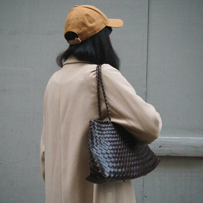 Cabas en cuir tressé trapèze marron foncé