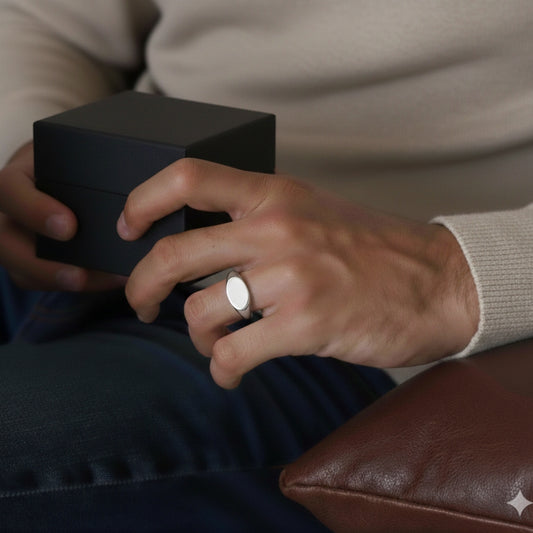 Chevalière homme petit doigt argent 925 • Marius