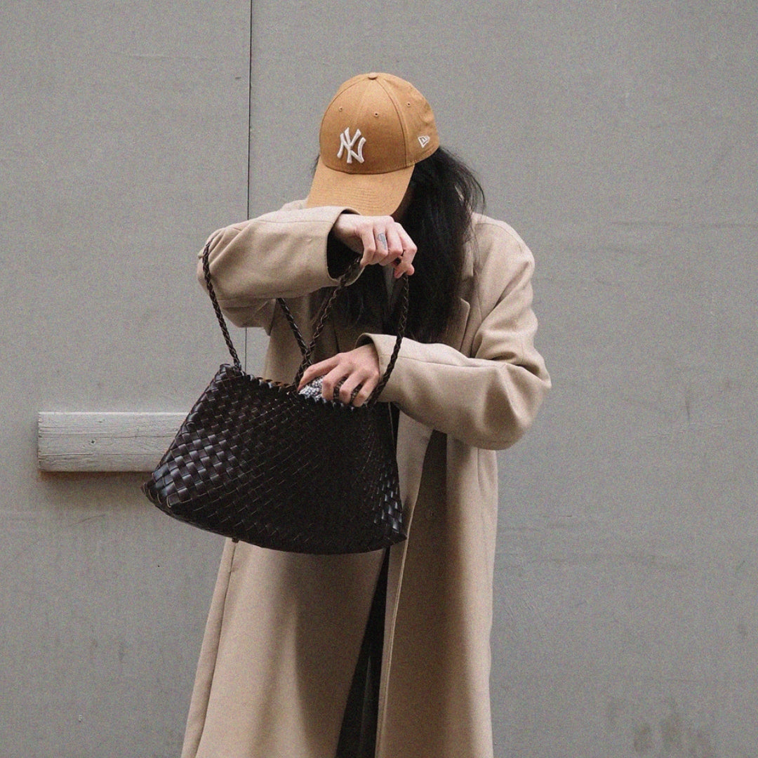 Sac en cuir tressé trapèze marron foncé femme