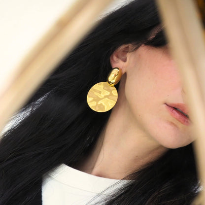 boucles martelées dorées XXL légères