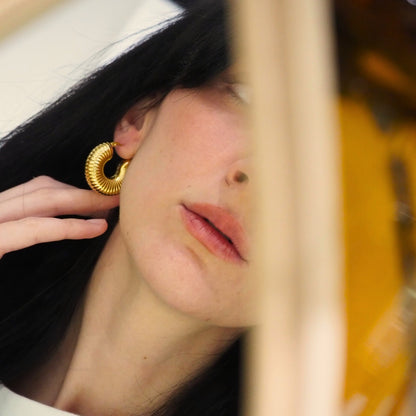 créoles pour femme torsadée et bombée plaqué or