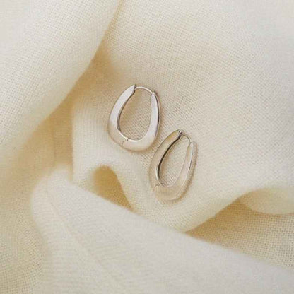 Créoles ovales plaqué or 18k • Uschi