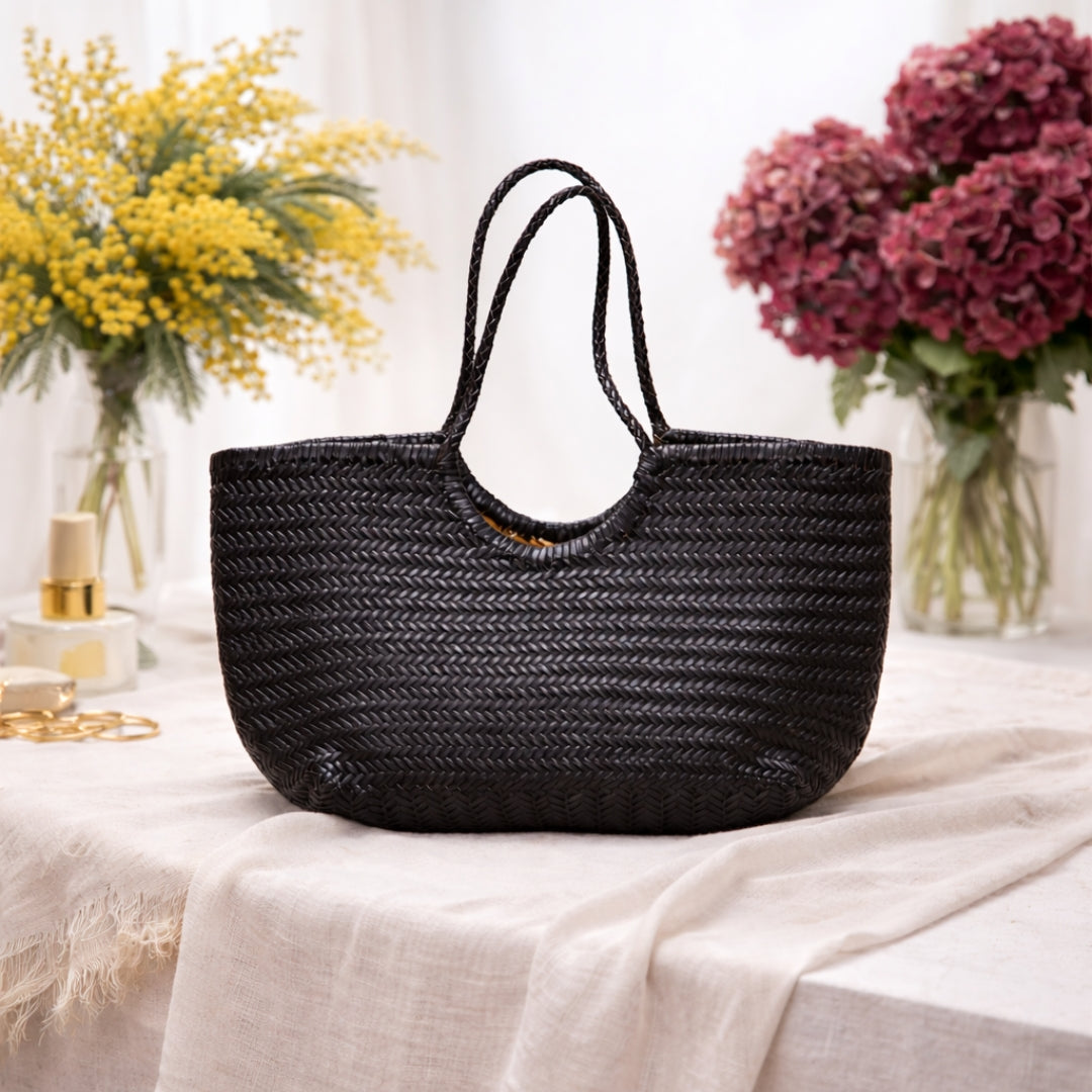 sac cabas en cuir noir tressé